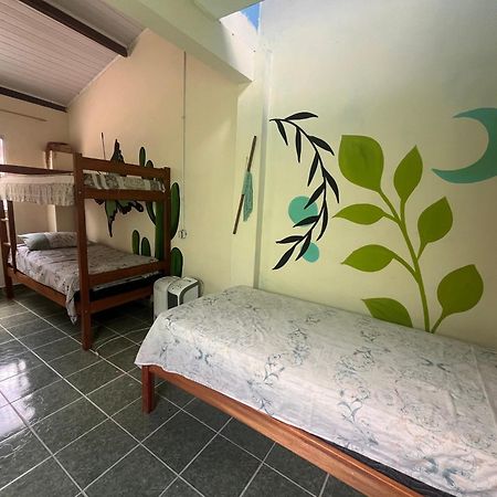 Multiverso Hostel เลนโซยส์ ภายนอก รูปภาพ