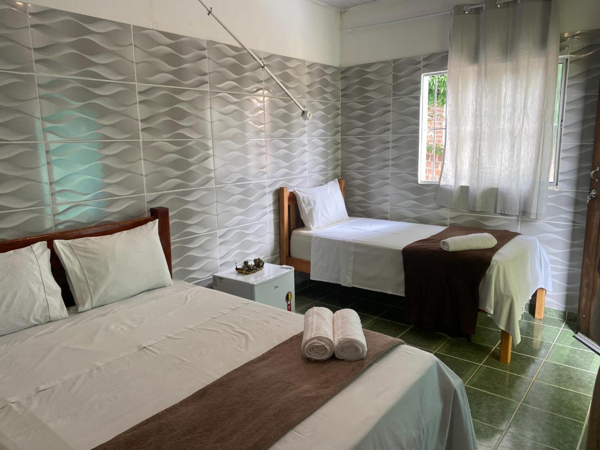 Multiverso Hostel เลนโซยส์ ภายนอก รูปภาพ